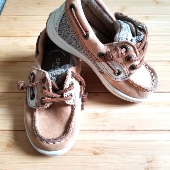 Sperry Kids Songfish Jr Boat Shoe 